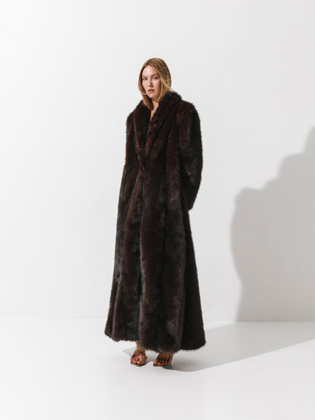 Purrr Coat in Chocolate